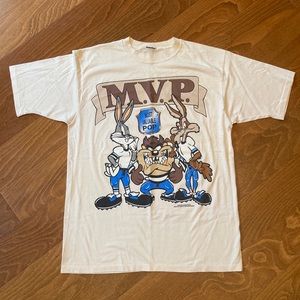 Vintage 1995 Looney Tunes MVP Football Shirt Size XL